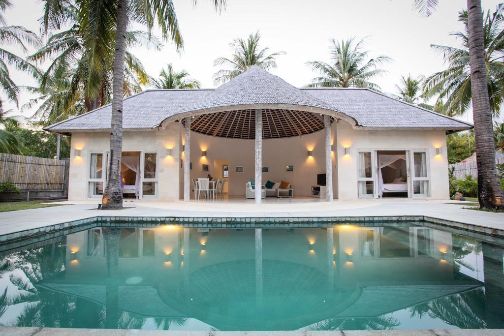 Sunset Palms Resort Gili Trawangan Room photo