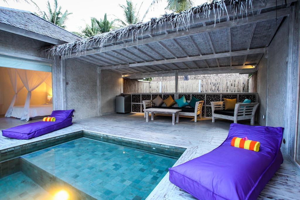 Sunset Palms Resort Gili Trawangan Room photo