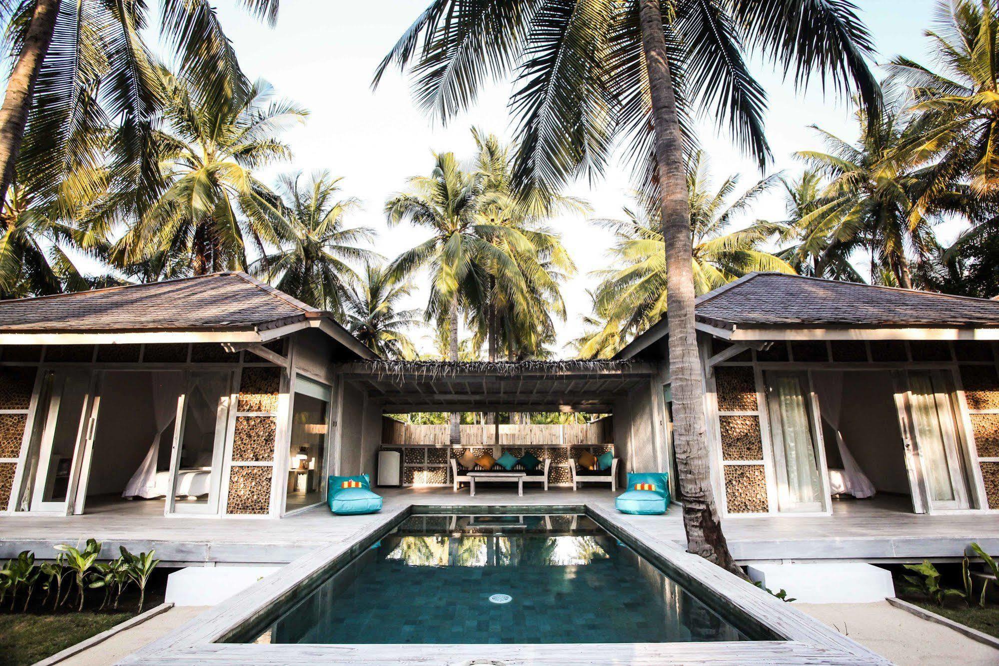 Sunset Palms Resort Gili Trawangan Exterior photo